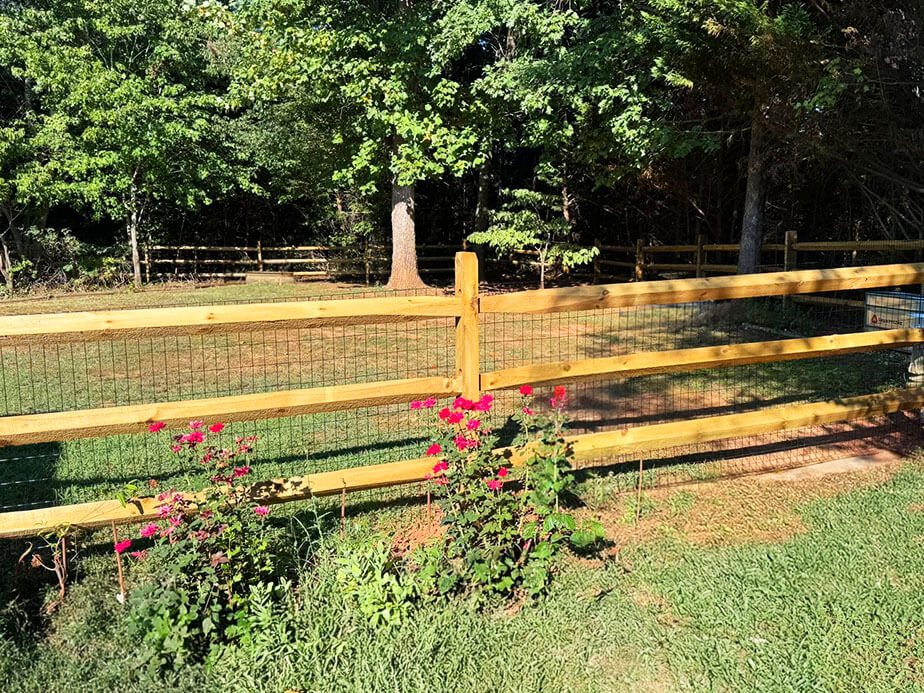 Farm Fence Contractor in Denver North Carolina