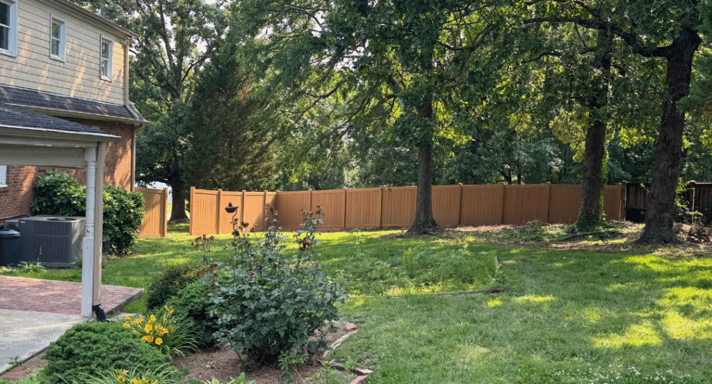 a vinyl fence that was installed by mammoth fence company in charlotte nc
